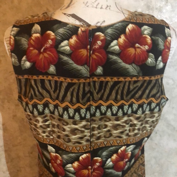 Kathie Lee Sleeveless Safari Floral Dress - Picture 4 of 8